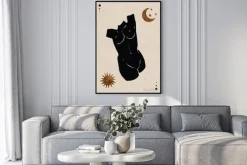 Plakat: Kobieca sylwetka ilustracja z księżycem i słońcem