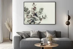 Plakat: Liście eukaliptusa na jasnozielonym tle