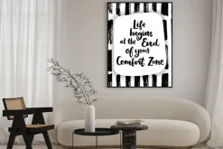 Plakat: Life begins at the end of your comfort zone.