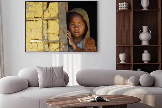 Plakat: Madagaskar-nieśmiały i biedny afrykański dziewczyna z chusta