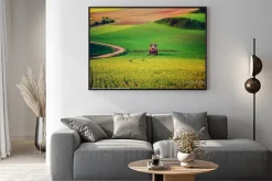 Plakat: Maszyny rolnicze rozpylanie środków owadobójczych na zielonym