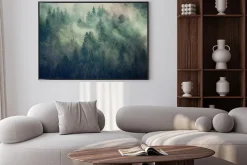 Plakat: Mglisty las jodłowy w kolorach zieleni i brązu