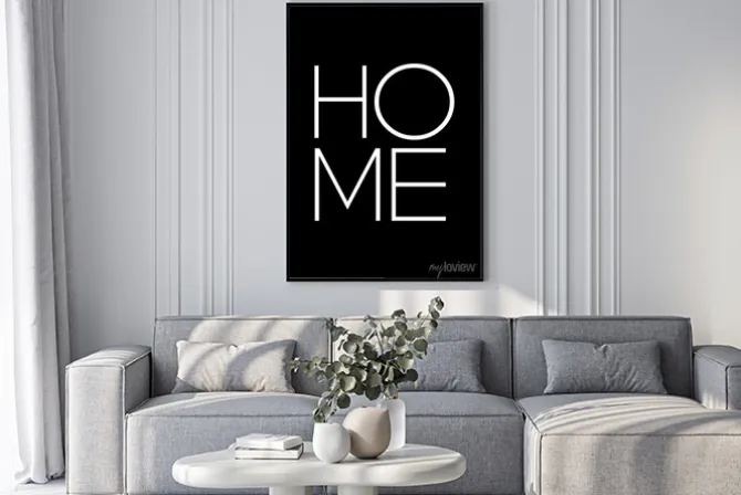 Plakat: Minimalistyczny napis home na czarnym tle