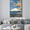Plakat: Mount fuji z gałęzi wiśniowego drzewa, japonia