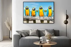 Plakat: Niebieski i gold ara na tropikalnej pięknej plaży i morza