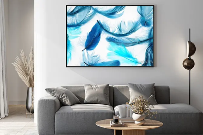 Plakat: Niebieskie piórka na białym tle