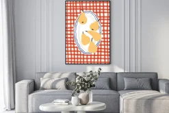 Plakat: Nowoczesna ilustracja gruszki na czerwonym tle w kratkę