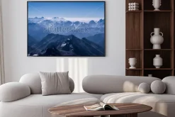 Plakat: Piękny śnieg highland krajobraz widok z góry elbrus. kaukaz góra