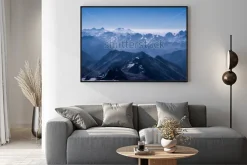 Plakat: Piękny śnieg highland krajobraz widok z góry elbrus. kaukaz góra