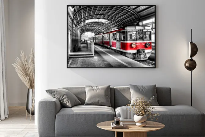 Plakat: Pociąg na dworcu kolejowym