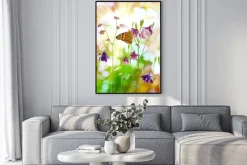Plakat: Polne kwiaty z motylem