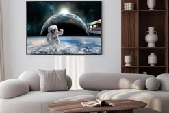 Plakat: Statek kosmiczny i astronauta w kosmosie