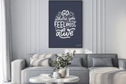 Plakat: Travel life style inspiration quote, hand drawn lettering poster.