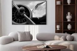 Plakat: Wojskowy samolot z bliska