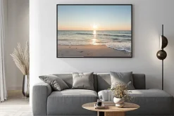 Plakat: Zachód słońca nad brzegiem morza