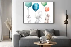 Plakat: Zajączki trzymające kolorowe baloniki